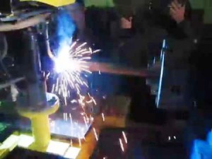 Фото процесса вибродуговой наплавки, vidashki.ru