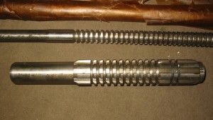 На фото - протяжки из быстрорежущей стали, instrument-osnastka.ru